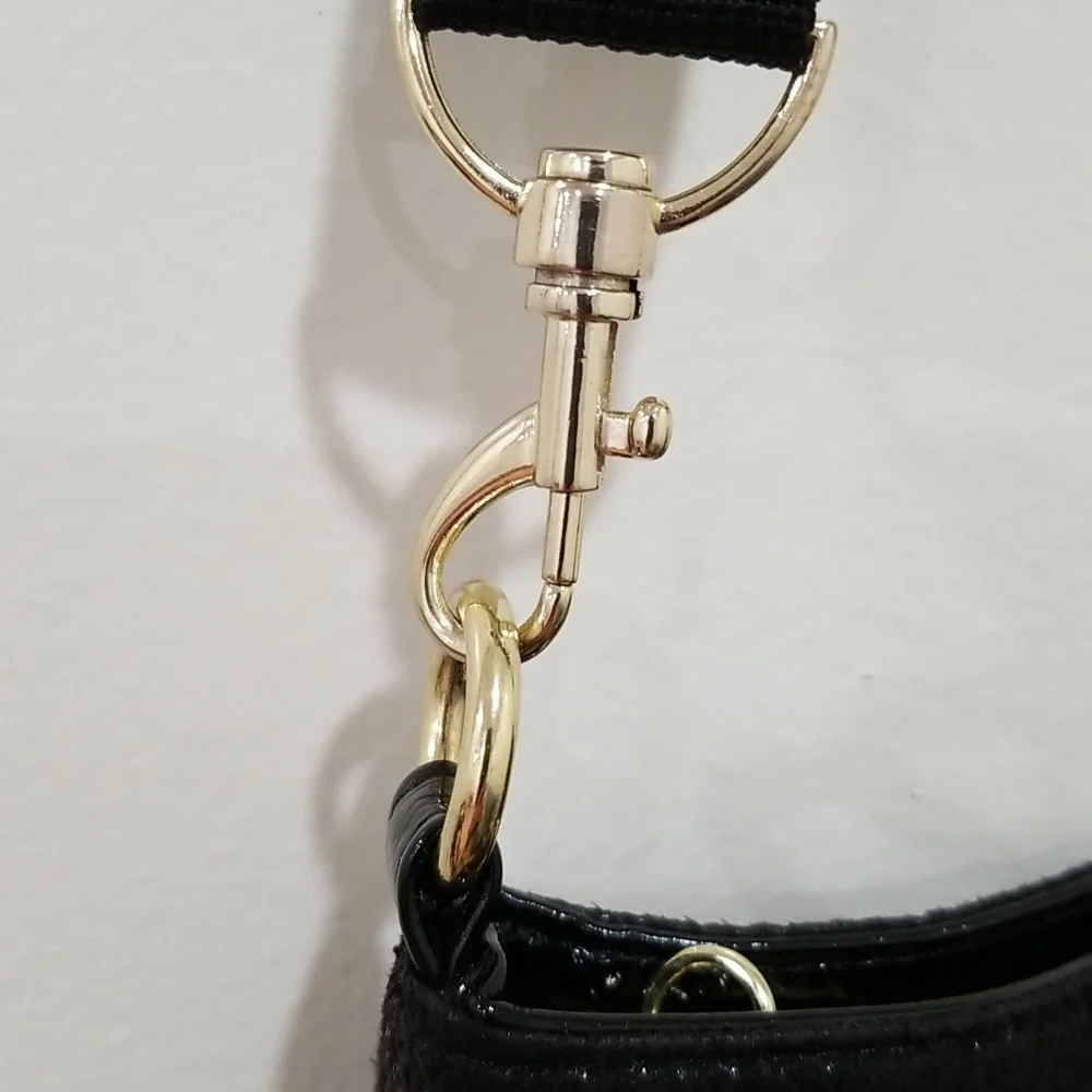 Betseyville Crossbody w/Free BJ Belt